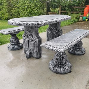 Oval Table with 2 Benches