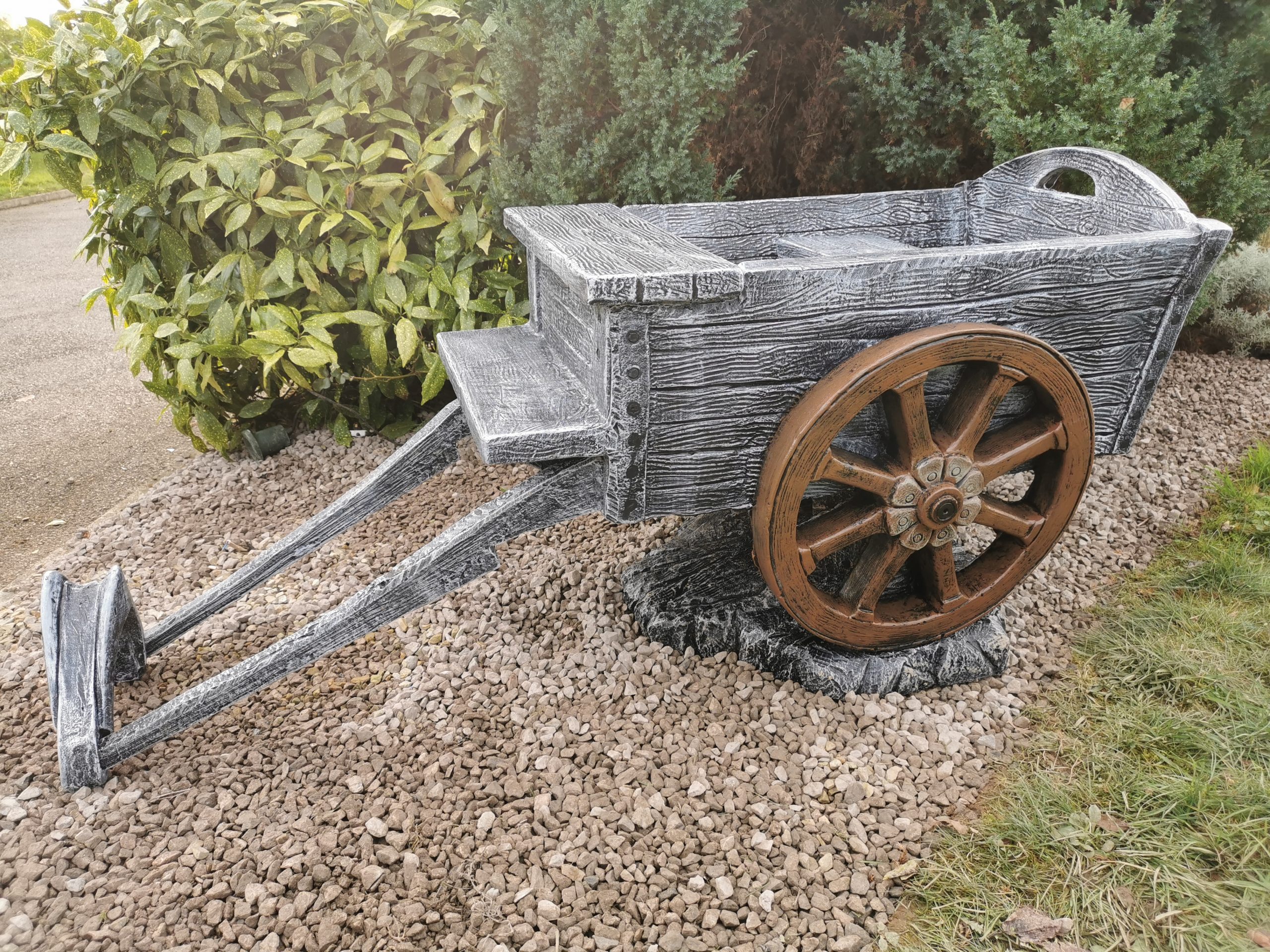 Cart Uncoupled Planter/Ornament